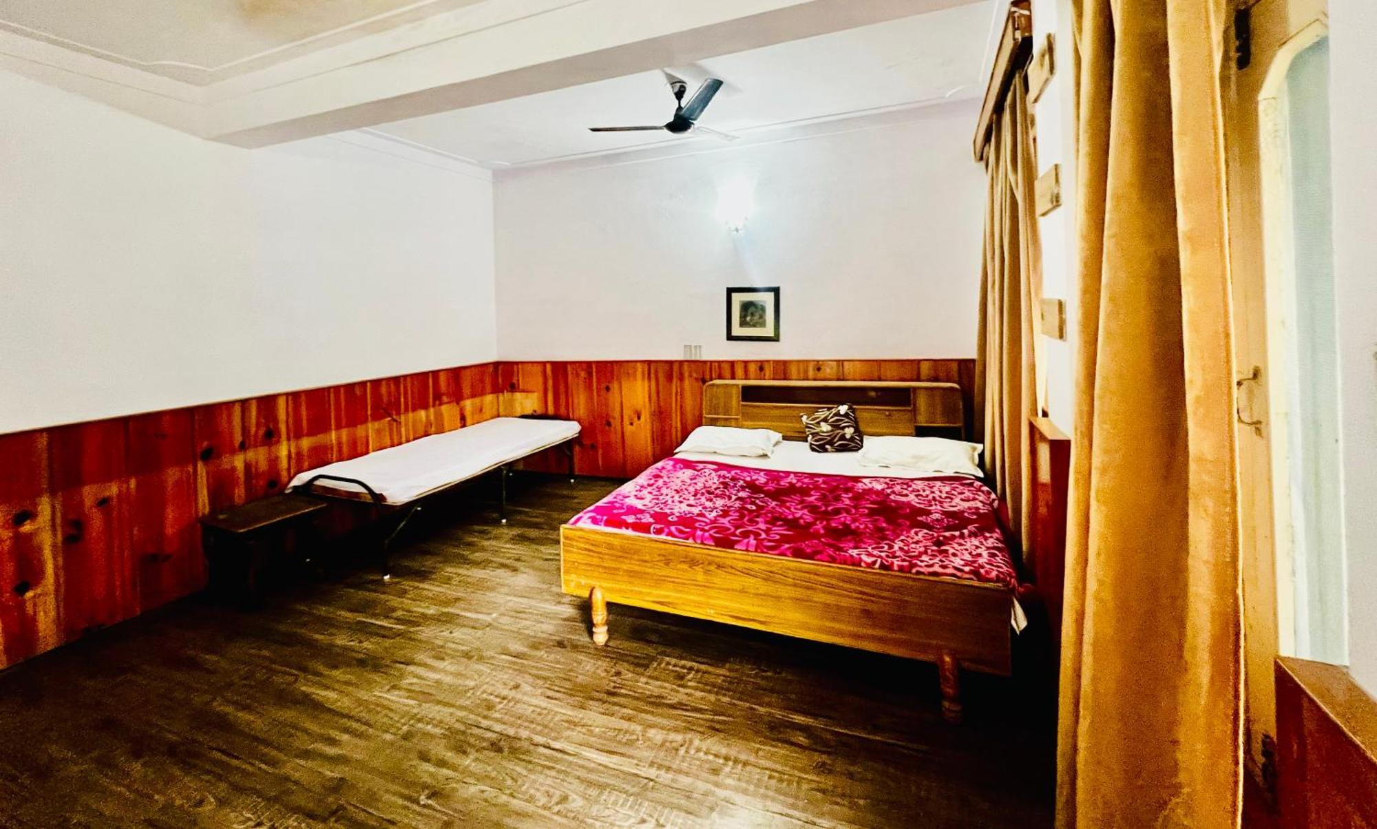 Inder Palace Barkot 외부 사진